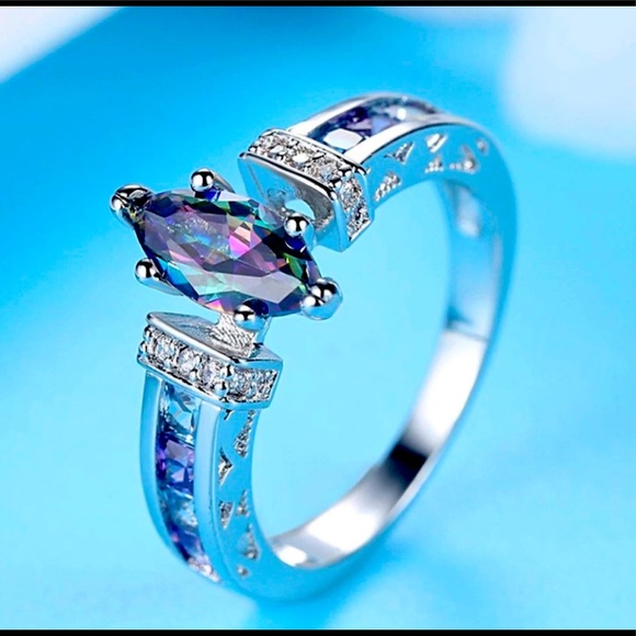 Ring 1.45ct Marquise-Cut Rainbow Topaz Lab Created Ring - Picture 1 of 6